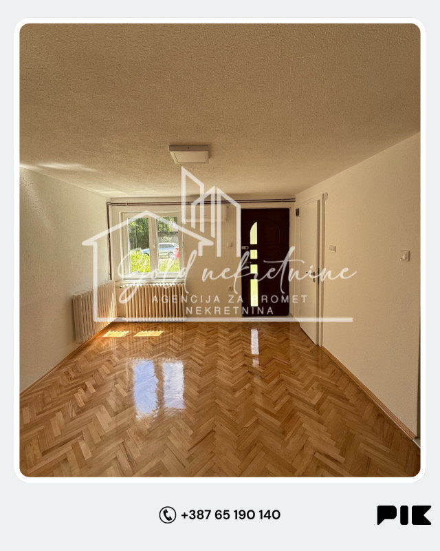 Iznajmljujemo poslovni prostor 20m2 u centru grada 6
