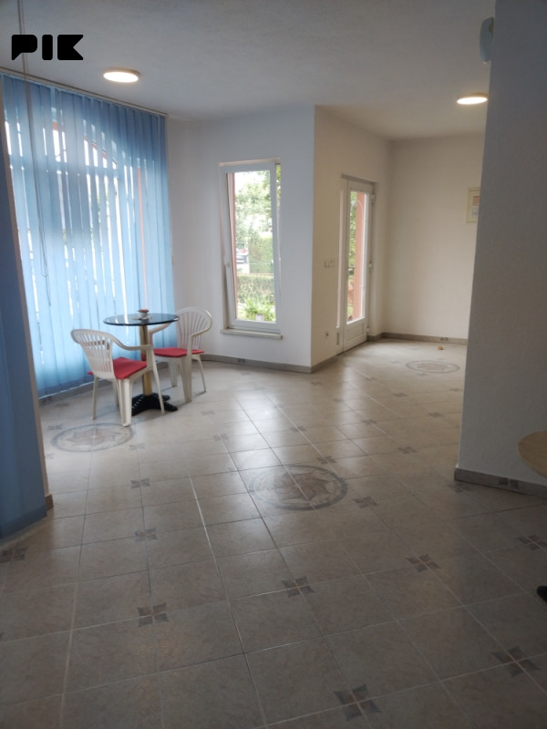 Poslovni prostor Bihać 3
