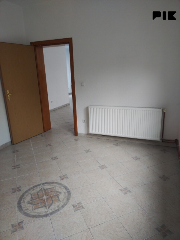 Poslovni prostor Bihać 4