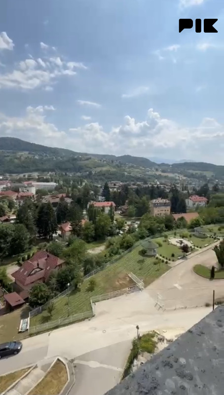 Stan Vogošća Penthouse / Novo 42.5 m2 / Zamjena photo 3