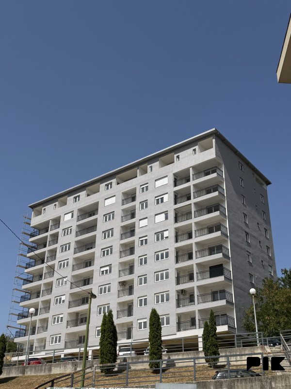 Stan Vogošća Penthouse / Novo 42.5 m2 / Zamjena photo 1