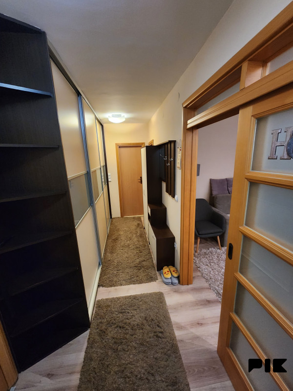 Sarajevo - Velešići, Stan 61 m2 + zatvoreni balkon 3