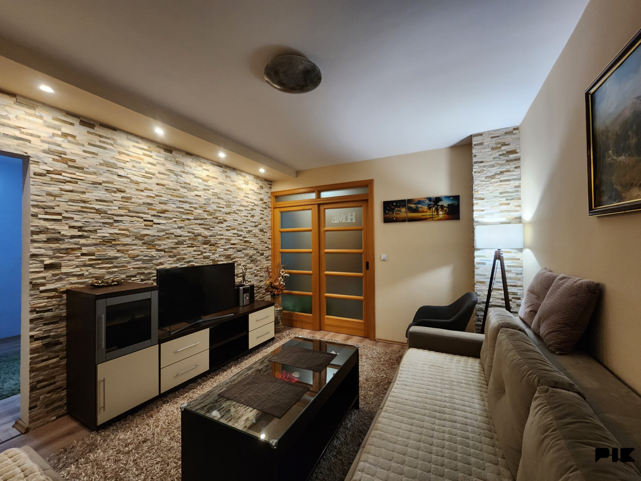 Sarajevo - Velešići, Stan 61 m2 + zatvoreni balkon