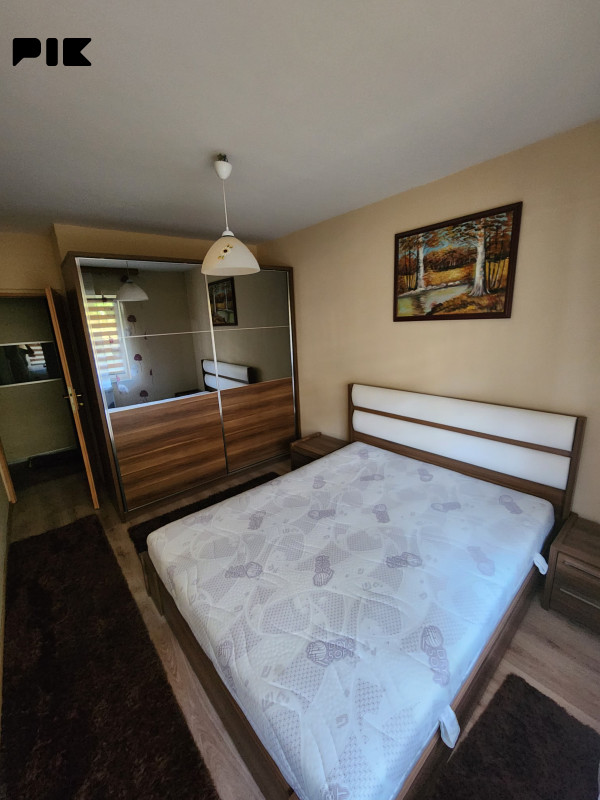 Sarajevo - Velešići, Stan 61 m2 + zatvoreni balkon 12