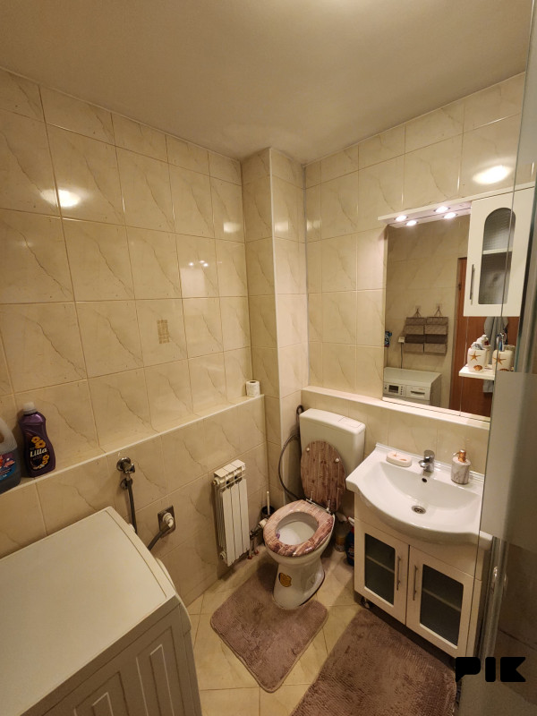 Sarajevo - Velešići, Stan 61 m2 + zatvoreni balkon 13