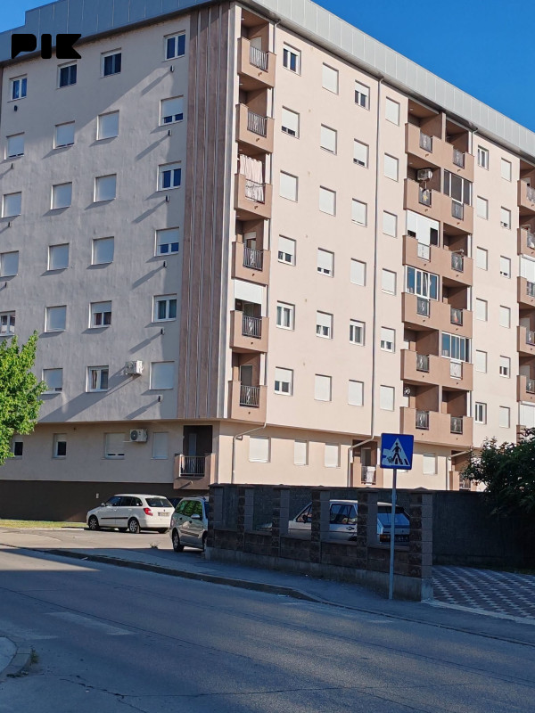 Stan Bijeljina 75m2