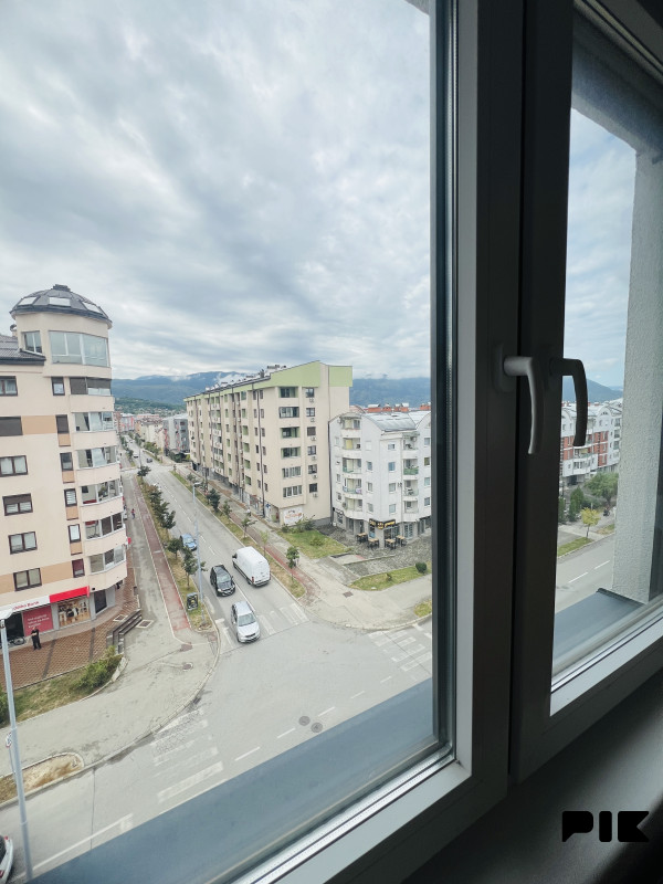 Stan Istočno Sarajevo 69m2 10