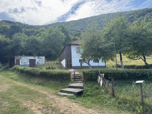 Kuća sa 6 duluma zemlje