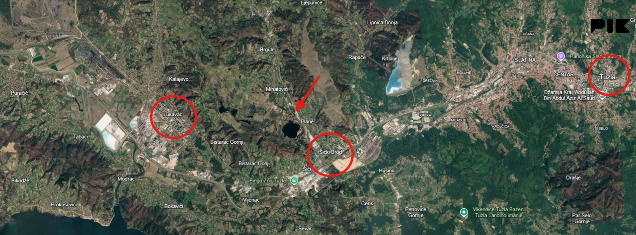 IZDAJE SE PLAC PORED MAGISTRALNOG PUTA (TUZLA) 3