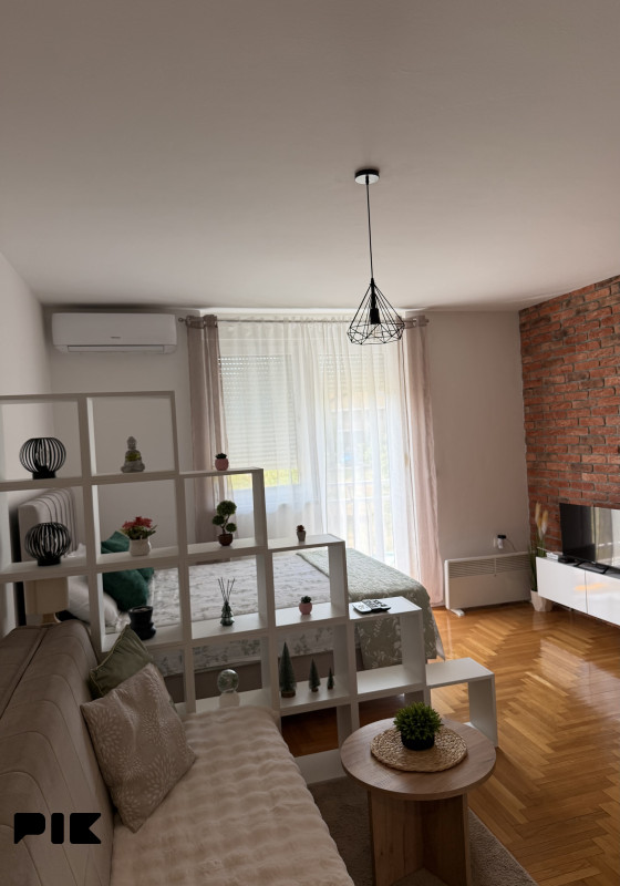 Stan na dan Lollita Banja Luka