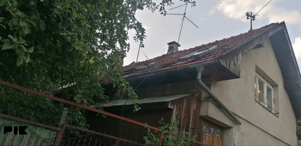EKSKLUZIVNA INVESTICIONA PRILIKA KUĆA U SRCU SARAJEVA 2