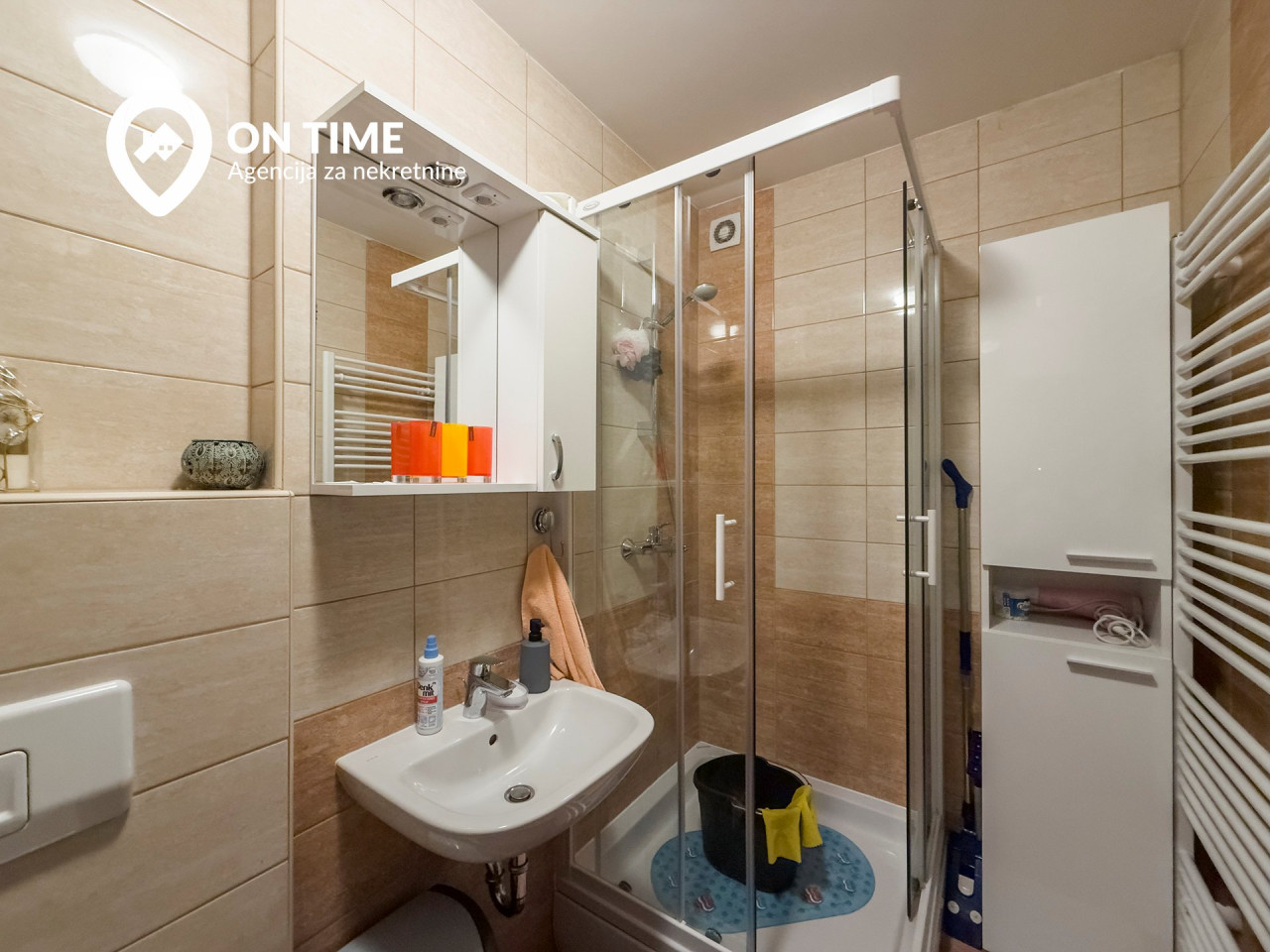ON TIME prodaje: Dvosoban Apartman Bjelašnica 19