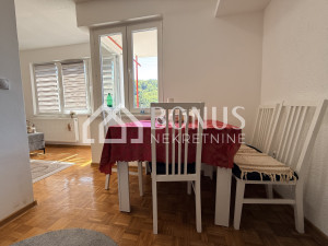 Stan trosoban renoviran 73 m2 - Novi Travnik photo 5