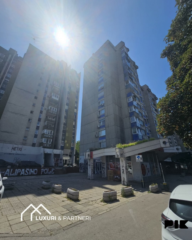 Namješten dvosoban stan 59 m2 na odličnoj lokaciji Alipašinog P. 3