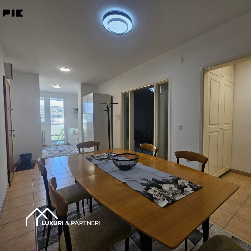 Namješten dvosoban stan 59 m2 na odličnoj lokaciji Alipašinog P. 12