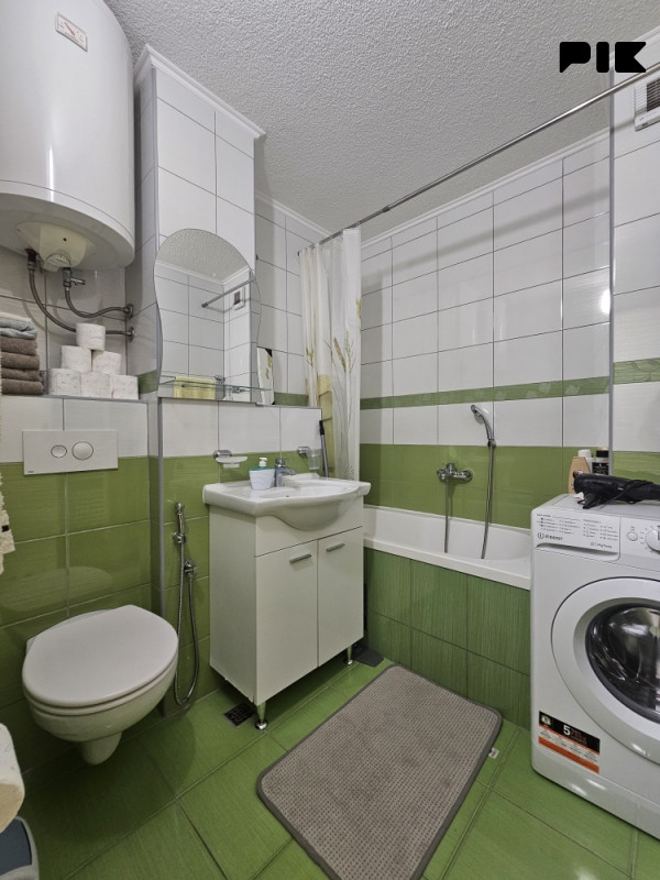 Namješten dvosoban stan 59 m2 na odličnoj lokaciji Alipašinog P. 2