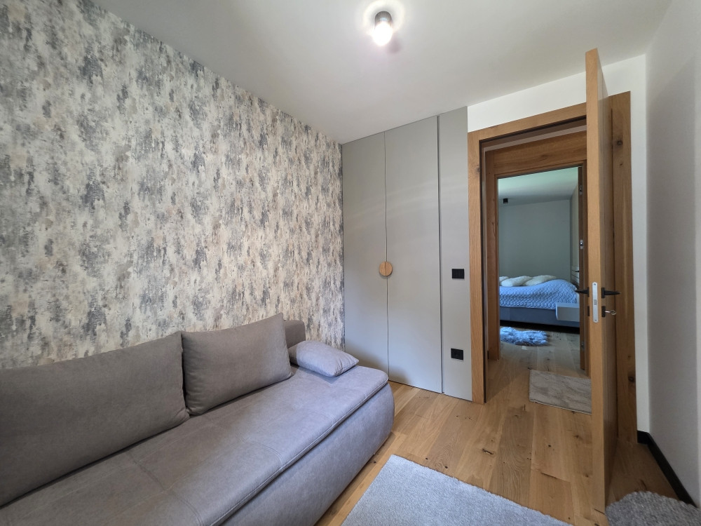 Prodaja apartman Bjelašnica nov trosoban 9