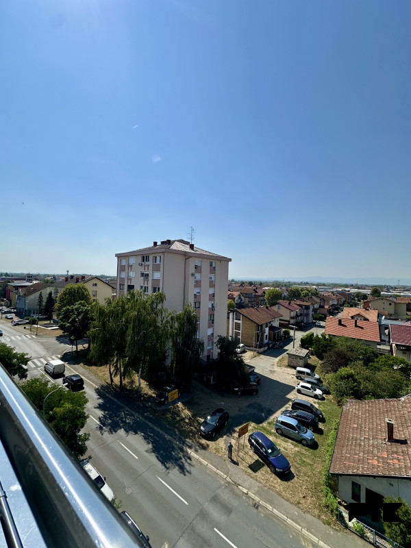 Stan Gradiška- 72,8 m2 12