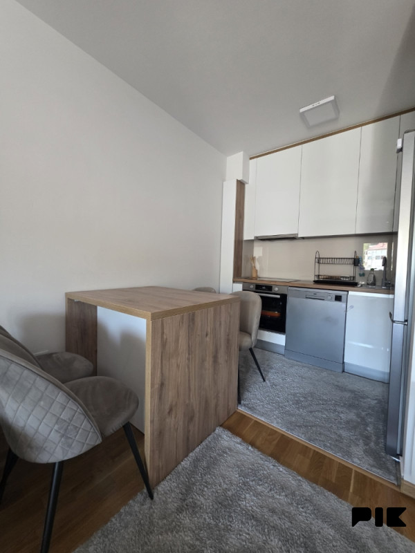Apartment in Vogošća - More