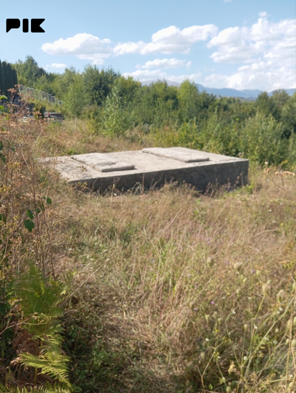 Grobno mjesto 2