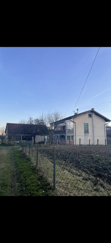 Kuća - Kobas - Opstina Srbac