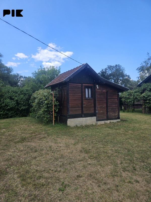 Vikendica Novi Grad 3