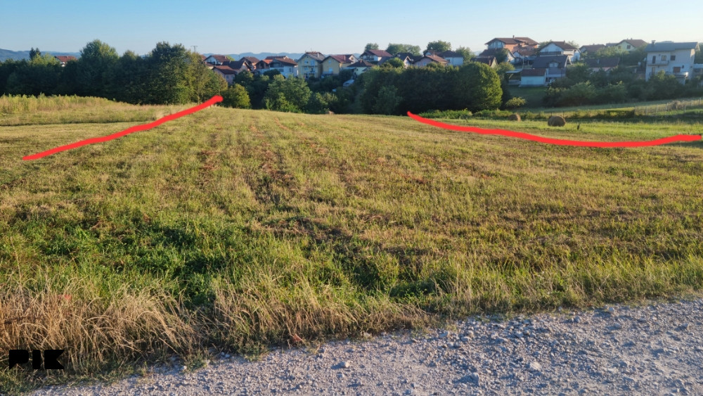 Zemljište, placevi Prnjavor 4