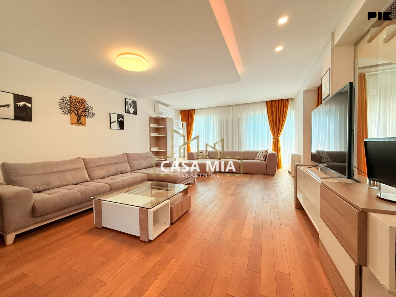 CASA MIA / Kuća sa bazenom / 262m2 / Pejton / Ilidža 6