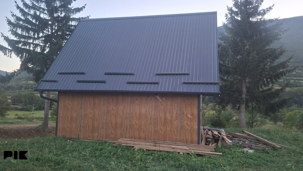 VIKENDICA NA PRODAJU 4