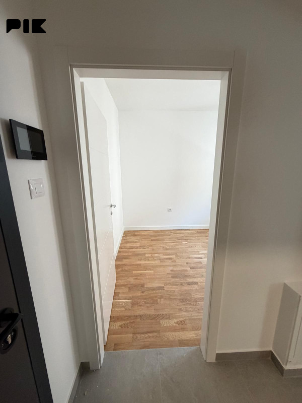 Stan Banja Luka 39m2 4