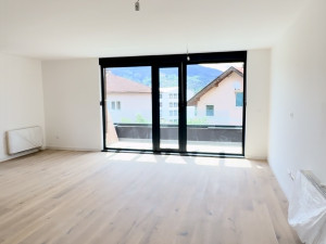 Breka Delux 99 m2 Četverosoban stan sa balkonom TOP LOKACIJA photo 4