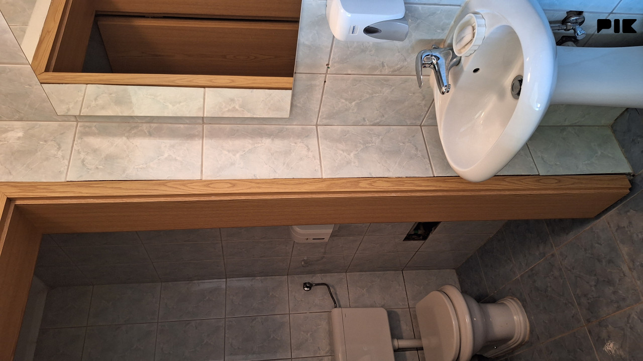 Poslovni prostor Pale 30m2 CENTAR 3