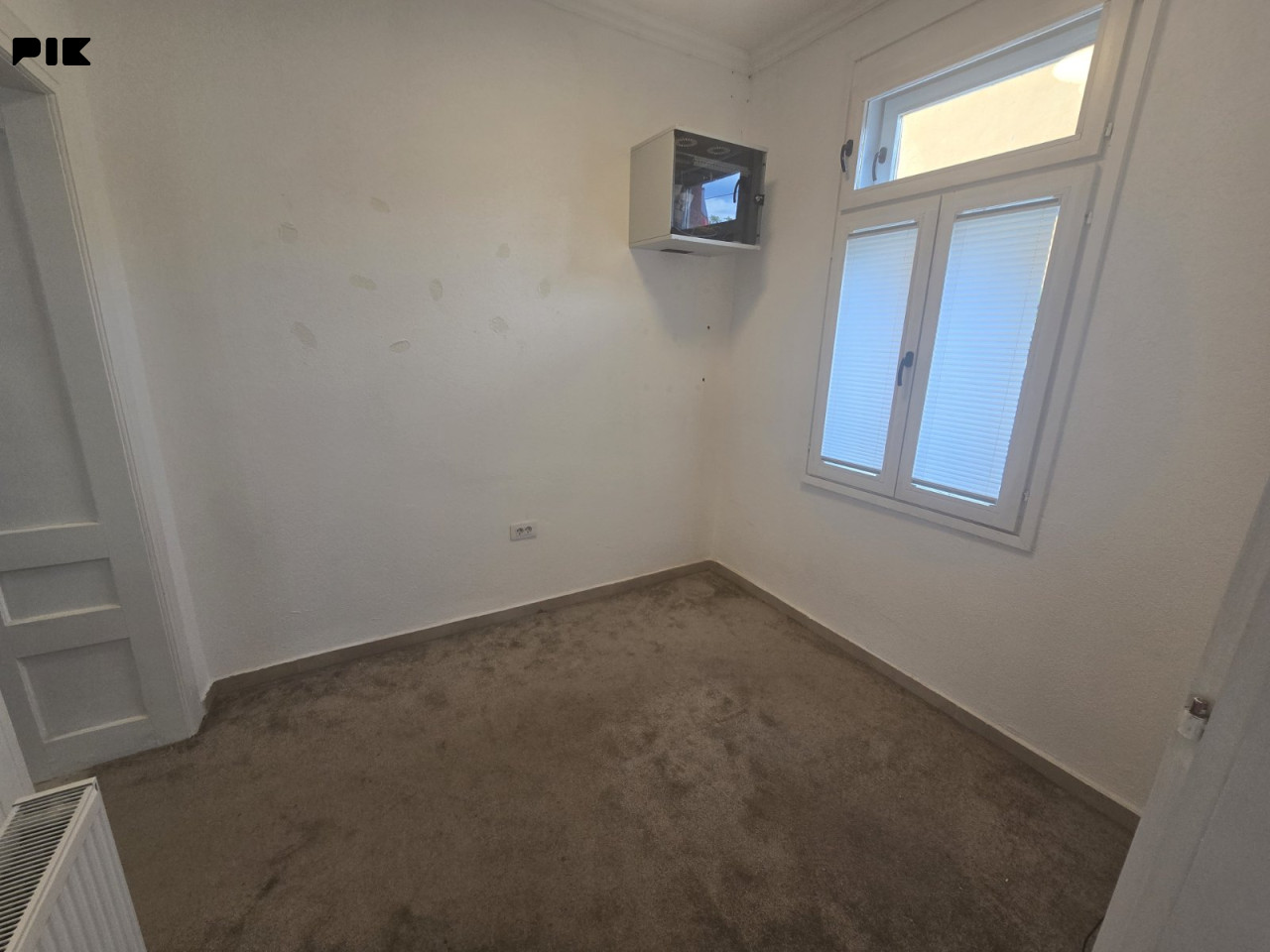 POSLOVNI PROSTOR 220m2 sa PAKINGOM, CENTAR NAJAM 9
