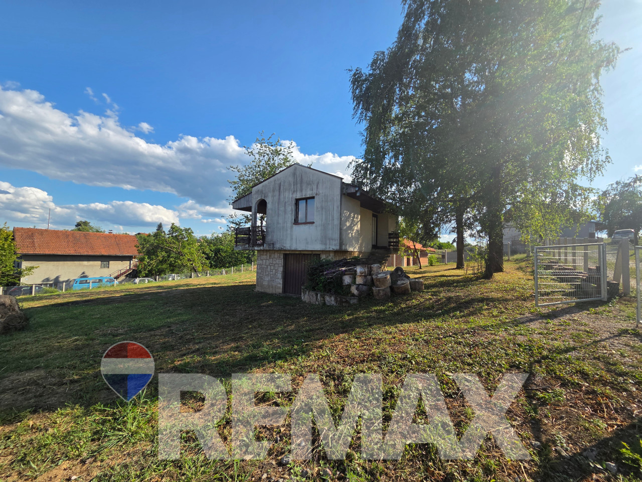Vikendica Slatina/Krčmarice,zemljište 1016m2,2 čestice,10km od BL 2