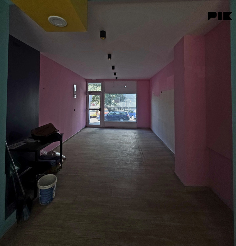 Commercial space Srebrenik 24m2