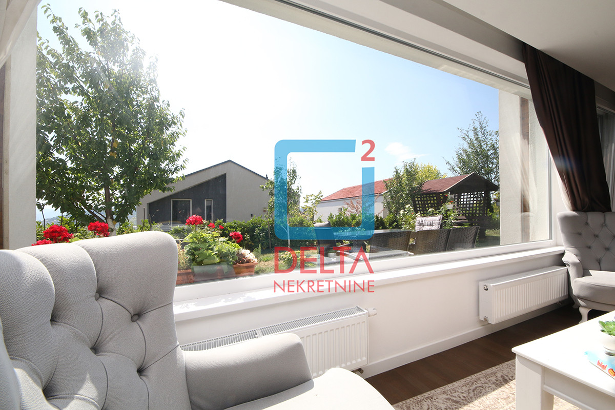 Namještena kuća /135m2/ parcela 445m2 / Poljine Hills / Hotonj 3