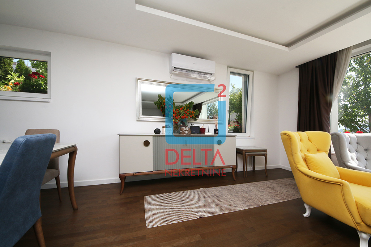 Namještena kuća /135m2/ parcela 445m2 / Poljine Hills / Hotonj 10