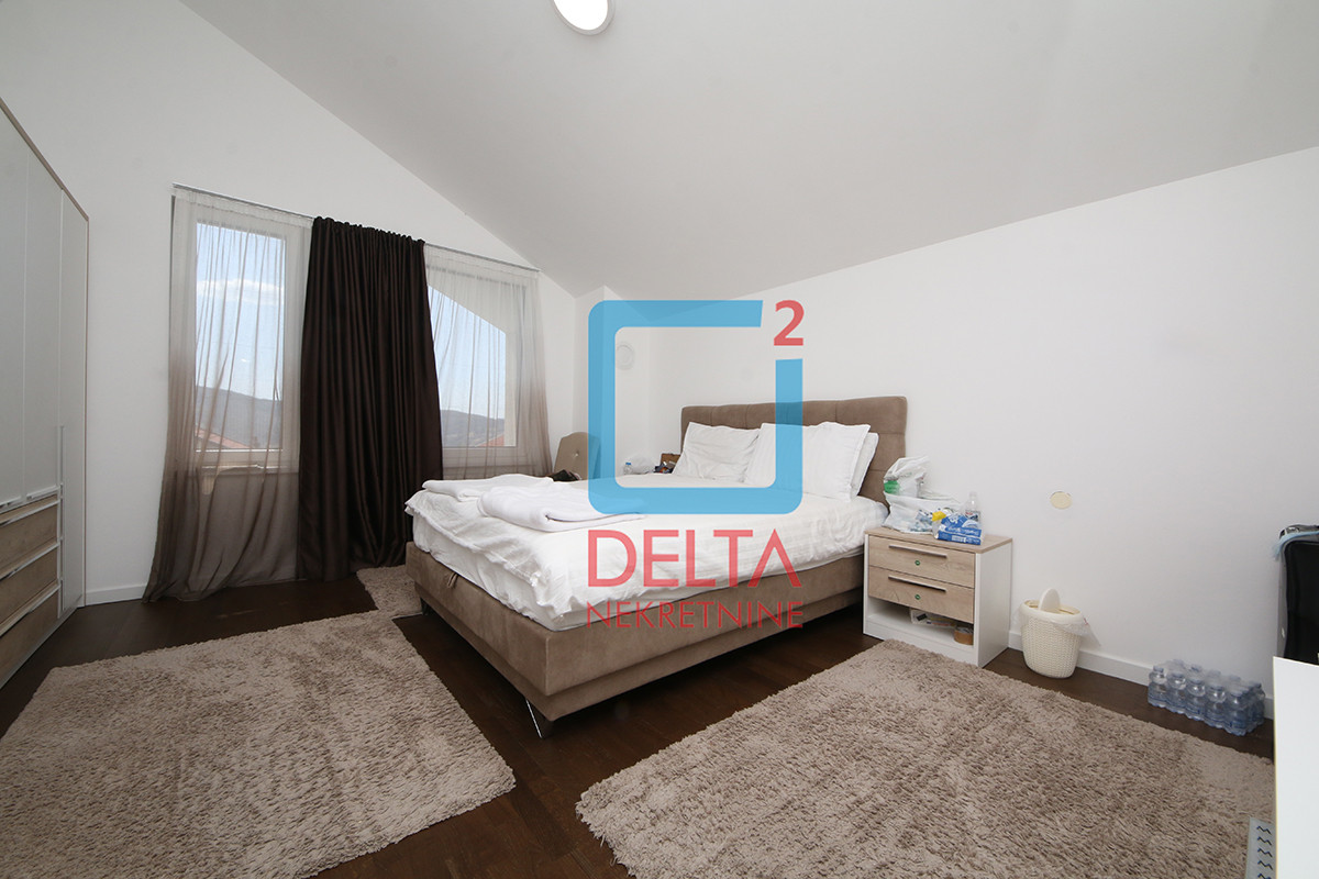 Namještena kuća /135m2/ parcela 445m2 / Poljine Hills / Hotonj 17