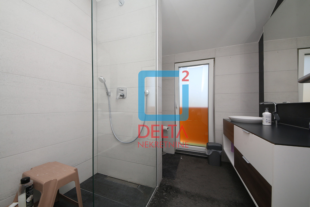 Namještena kuća /135m2/ parcela 445m2 / Poljine Hills / Hotonj 22