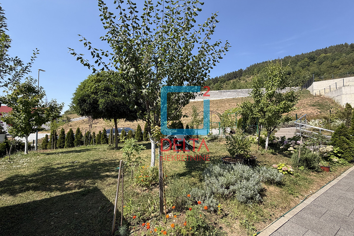 Namještena kuća /135m2/ parcela 445m2 / Poljine Hills / Hotonj 34
