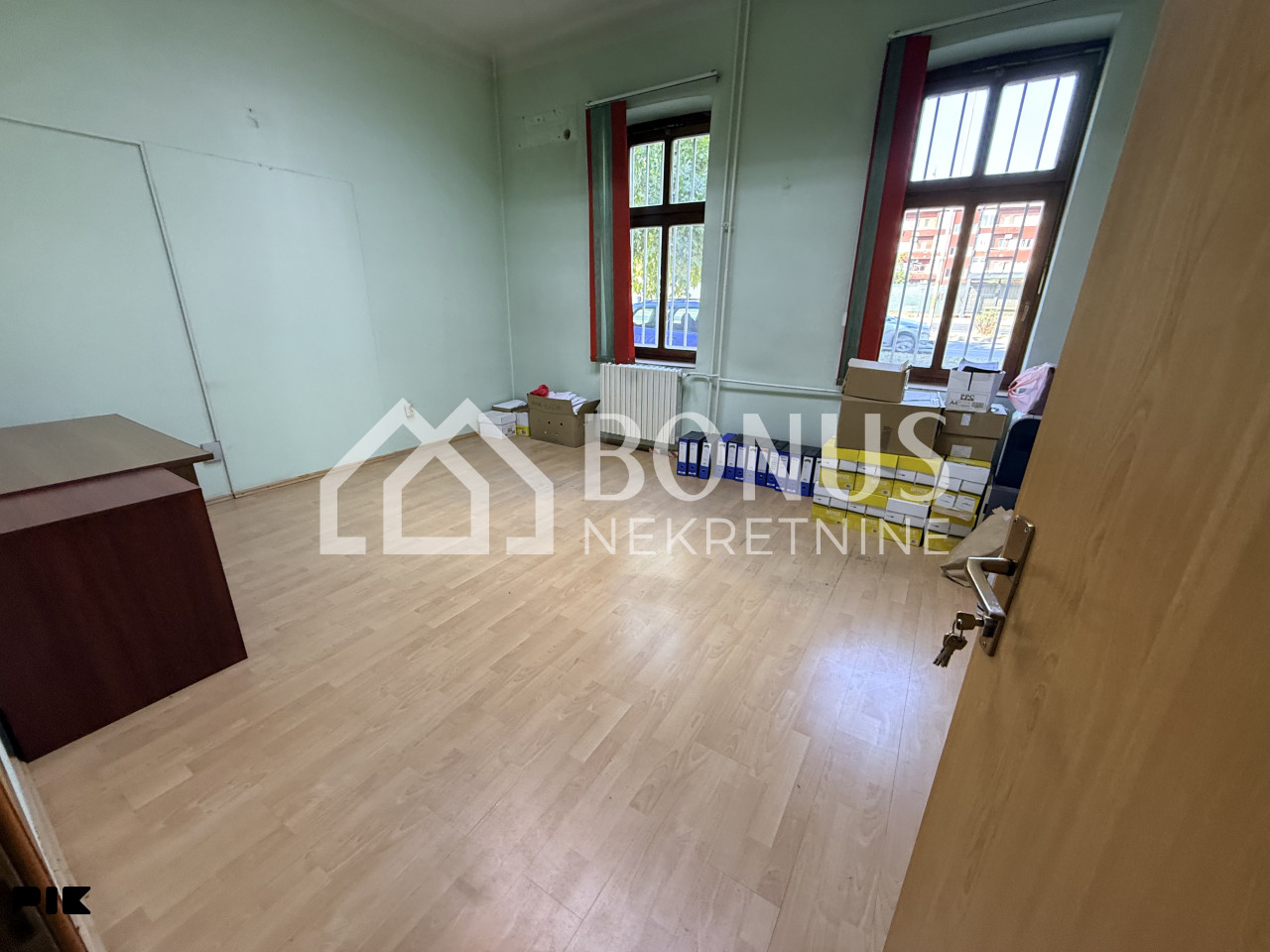 Poslovni prostor 50 m2 - TOP lokacija 2