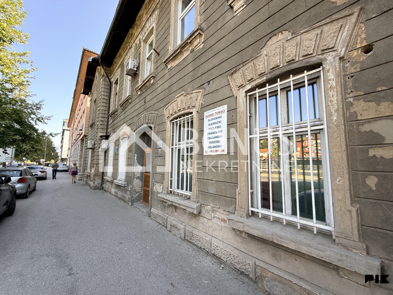 Poslovni prostor 50 m2 - TOP lokacija 9