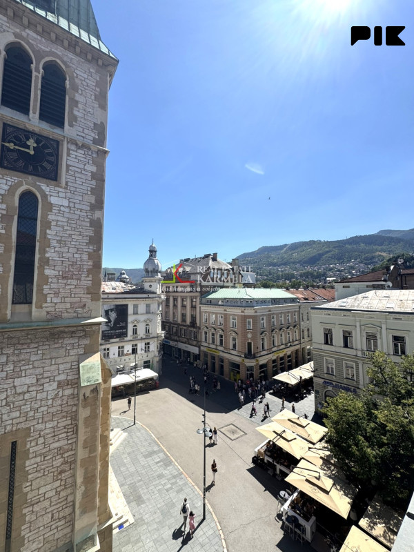 Petosoban stan kod Katedrale, Stari Grad , Sarajevo