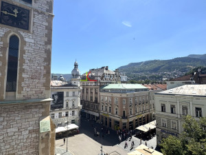Petosoban stan kod Katedrale, Stari Grad , Sarajevo