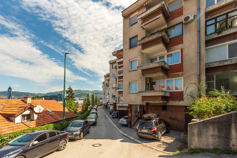 Stan Sarajevo - Novo Sarajevo - Kovačići - 75m2 - Prodaja