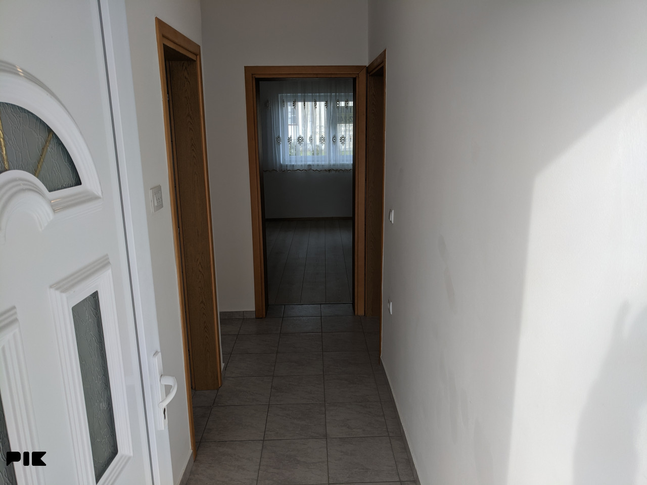 Stan/Kuća za iznajmljivanje Doboj 50m2( Pola kuće+ parking)