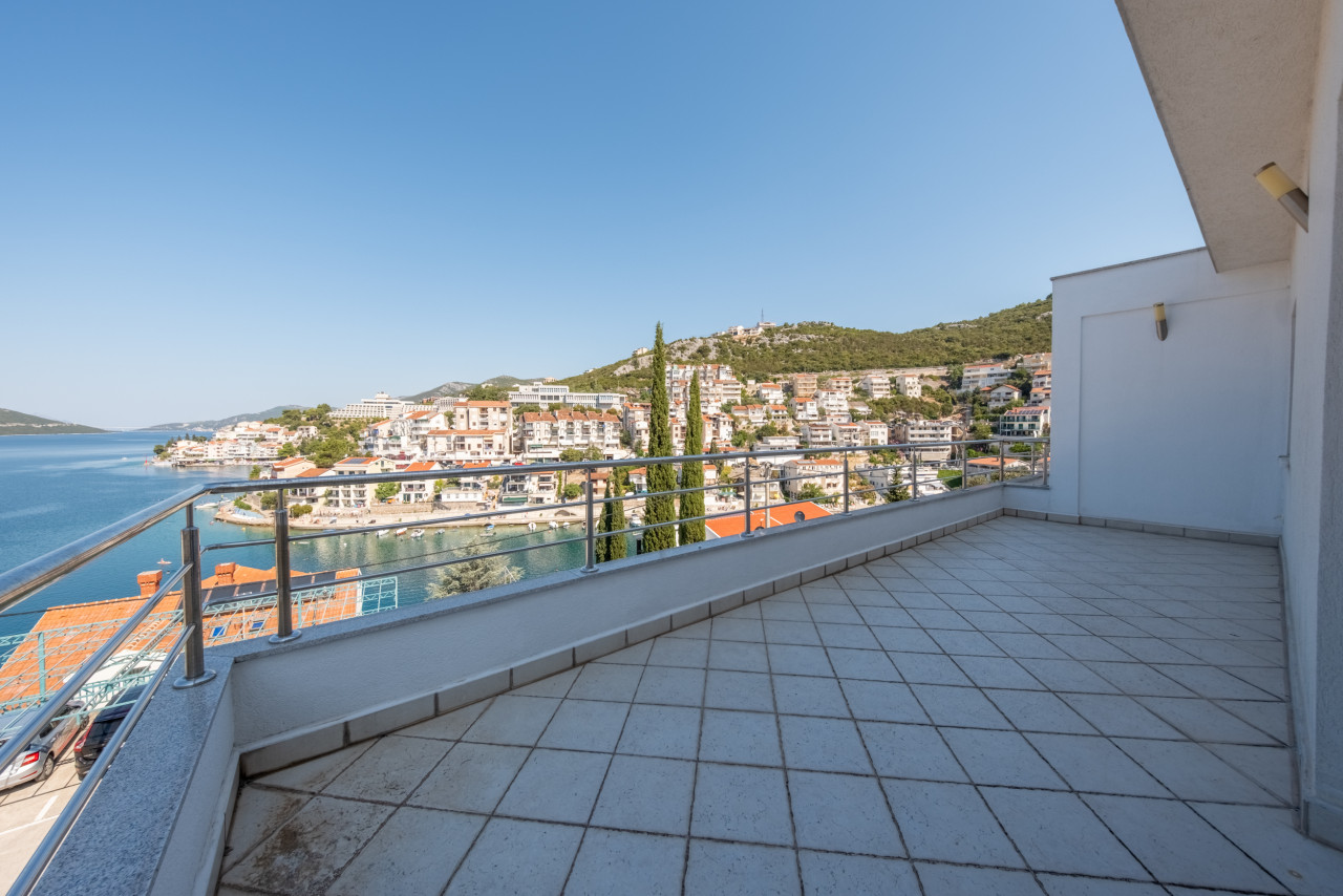 Prodaja apartmana u Neumu 5