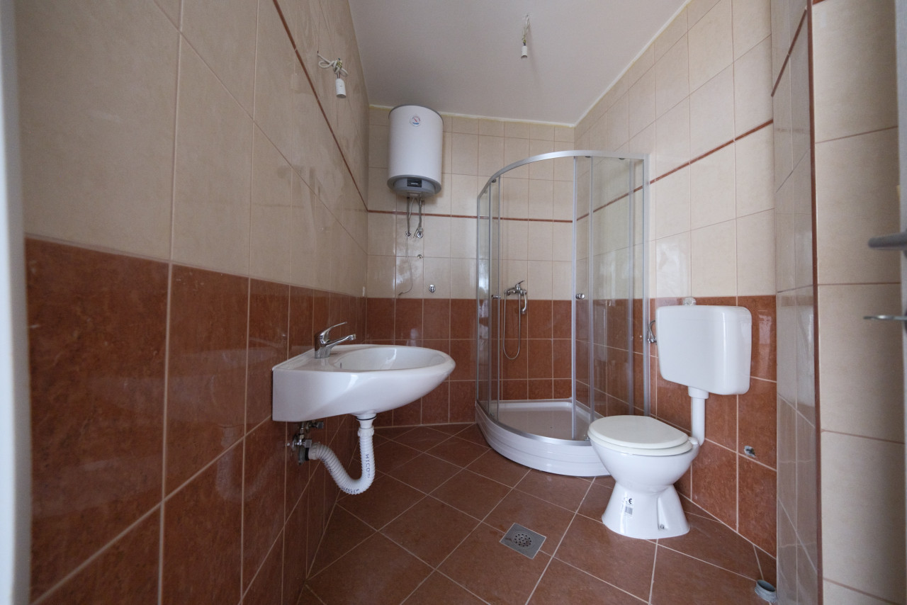 Prodaja apartmana u Neumu 7