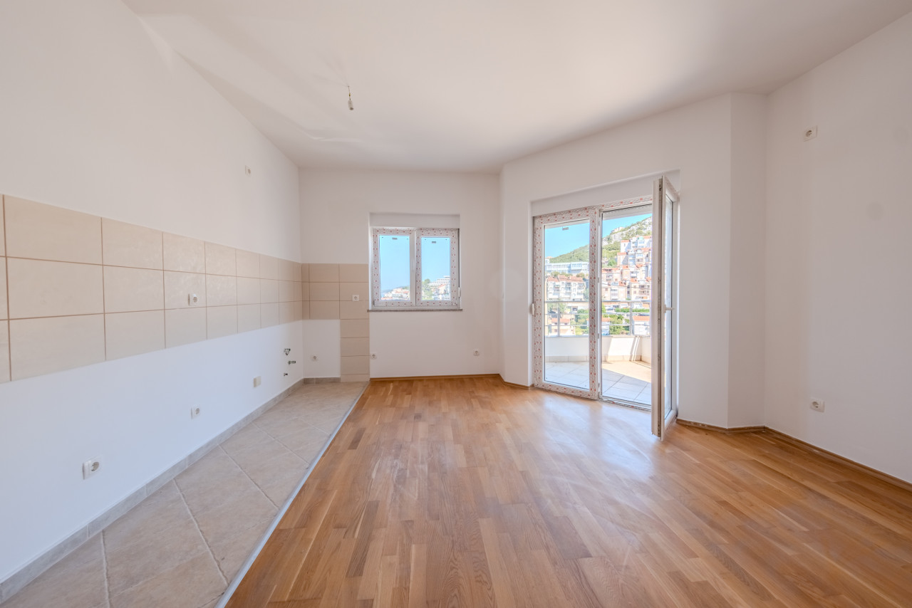 Prodaja apartmana u Neumu 17