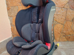 AUTOSJEDALICA ZA DJECU 9--36 KG  MAXI  COSI  TITAN ekstraa